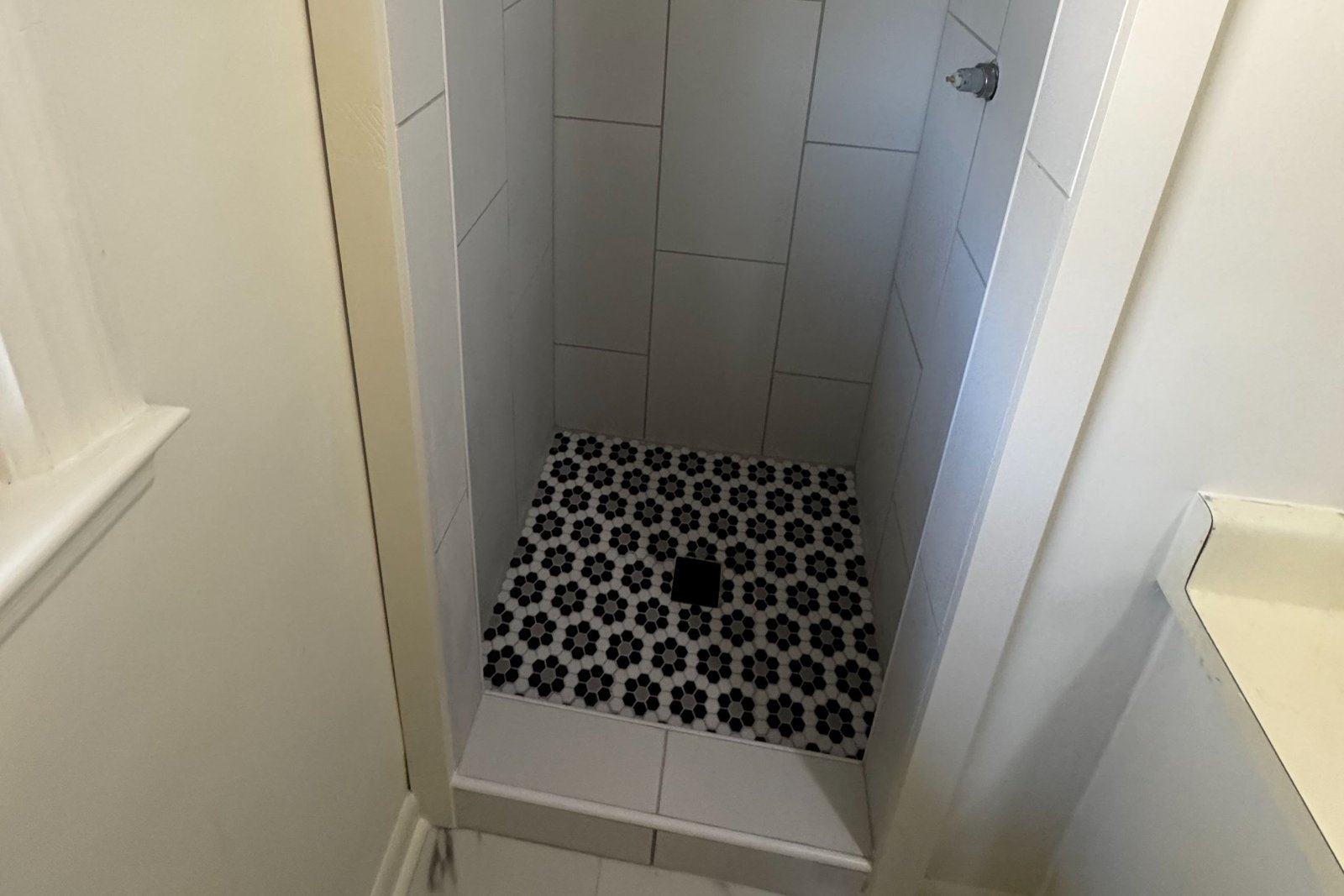 Bathroom remodeling Spartanburg SC vanity and tile update
